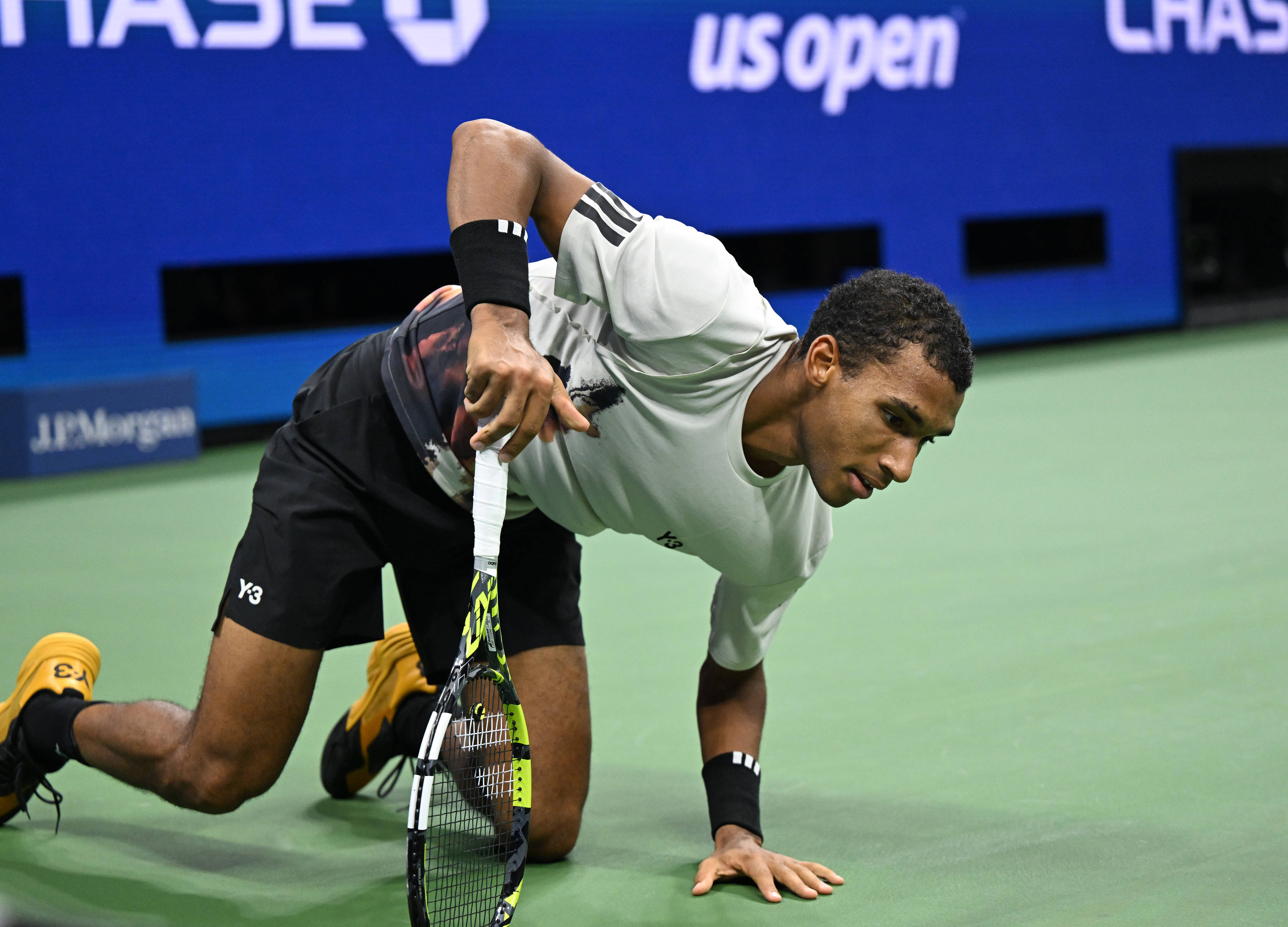 美网翻盘联合杯，辛纳惊艳四座